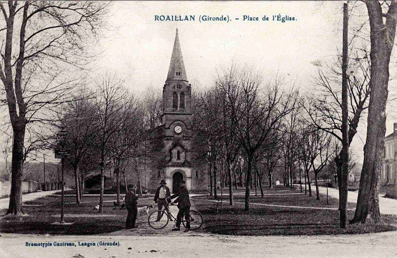 Carte postale ancienne Roaillan - église c