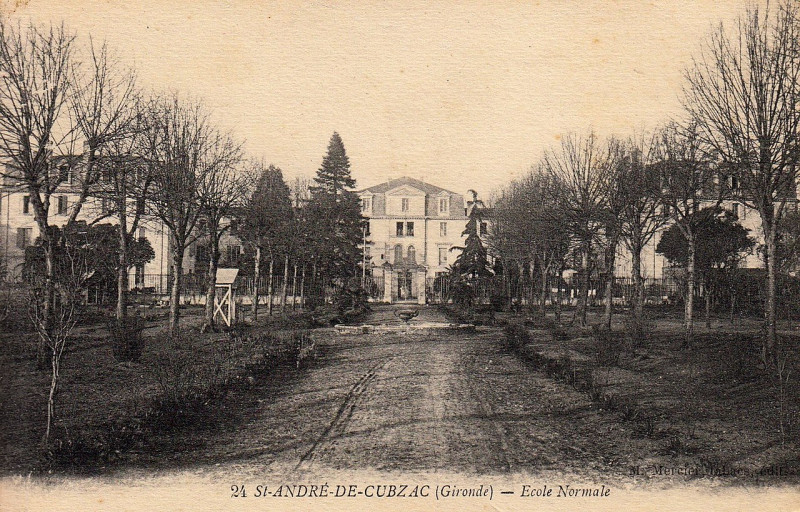 Carte postale ancienne Saint-André-de-Cubzac - Ecole Normale 10