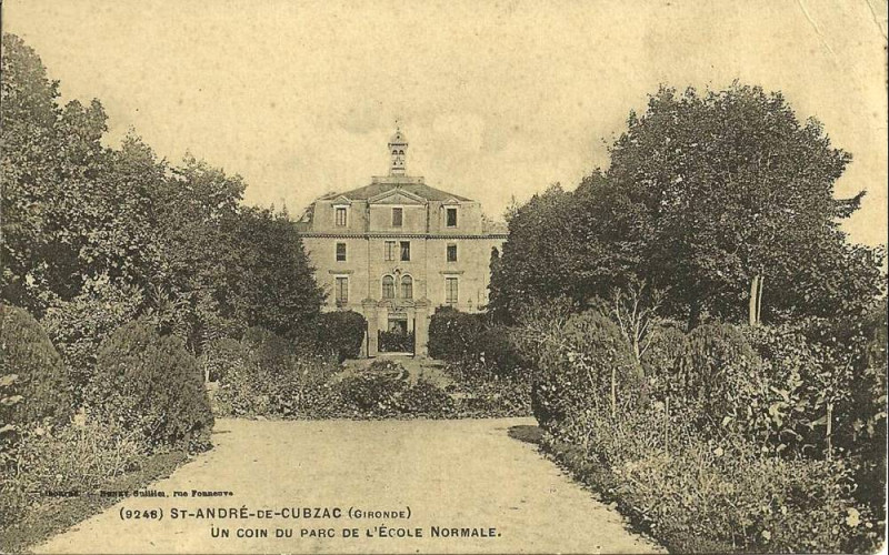 Carte postale ancienne Saint-André-de-Cubzac - Ecole Normale 2