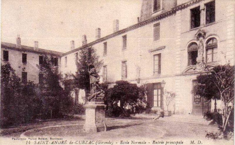 Carte postale ancienne Saint-André-de-Cubzac - Ecole Normale 8