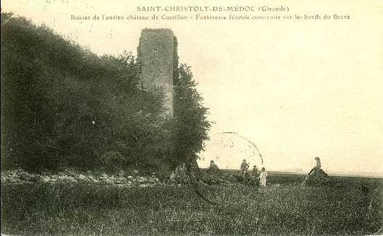 Carte postale ancienne Saint-Christoly-Médoc - ancien château