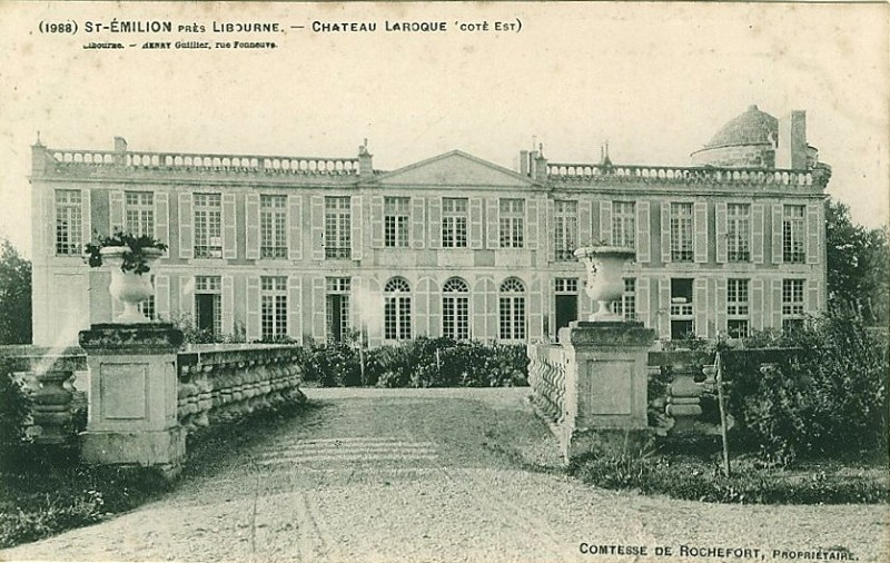 Carte postale ancienne Saint-Emilion château Laroque 1