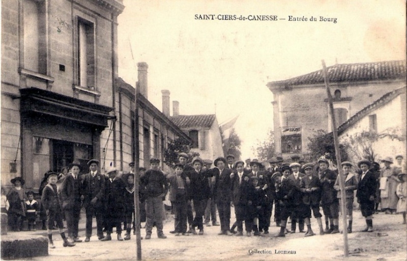 Carte postale ancienne Saint-Ciers-de-Canesse - bourg 1
