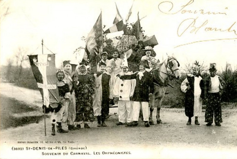 Carte postale ancienne Saint-Denis-de-Pile - Carnaval