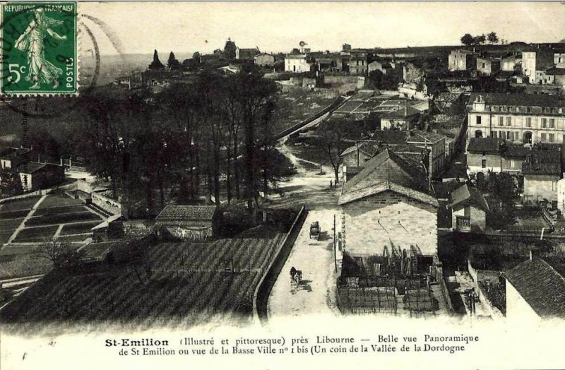 Carte postale ancienne Saint-Emilion bourg 10