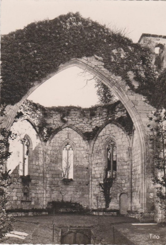 Carte postale ancienne Saint-Emilion cloître des Cordeliers 4