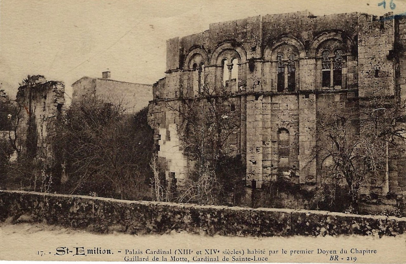 Carte postale ancienne Saint-Emilion Palais Cardinal 1