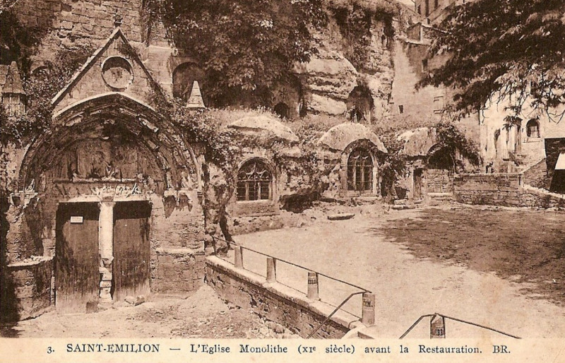 Carte postale ancienne Saint-Emilion église monolithe 3b