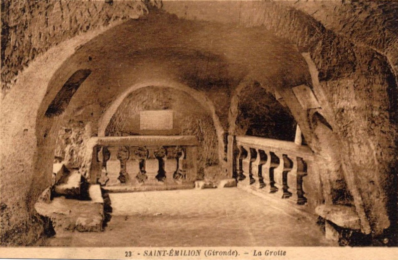 Carte postale ancienne Saint-Emilion église monolithe 6