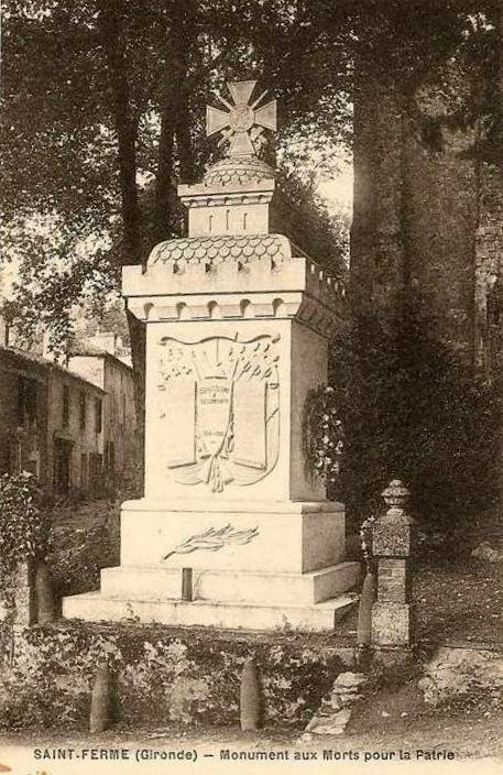 Carte postale ancienne Saint-Ferme - monument aux morts