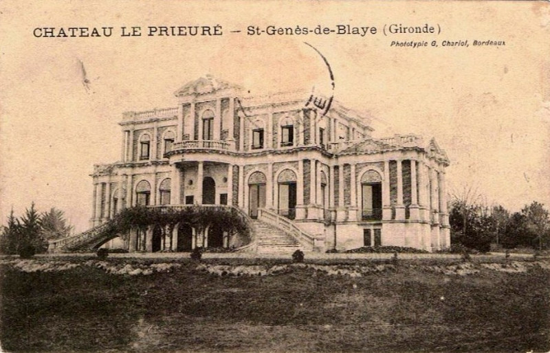 Carte postale ancienne Saint-Genès-de-Blaye - château le Prieuré 2