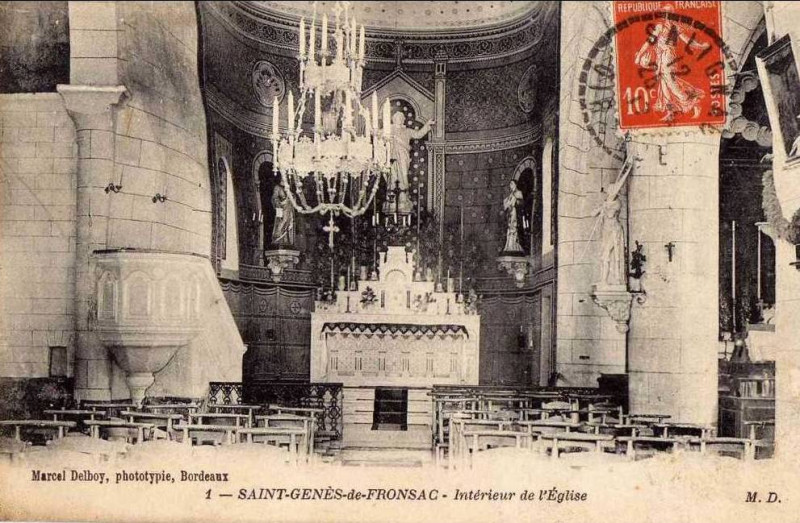Carte postale ancienne Saint-Genès-de-Fronsac - église 5