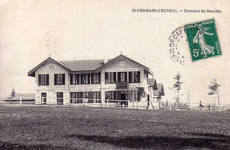 Carte postale ancienne Saint-Germain-d'Esteuil - domaine de Beaulieu 1