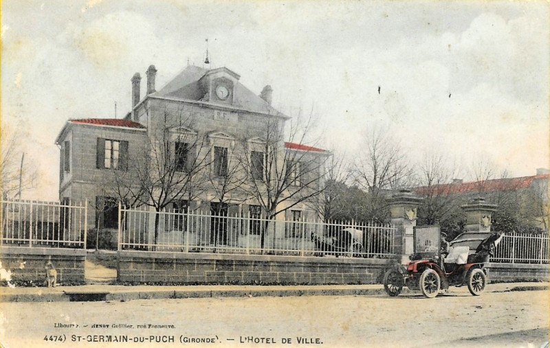 Carte postale ancienne Saint-Germain-du-Puch - Mairie 1