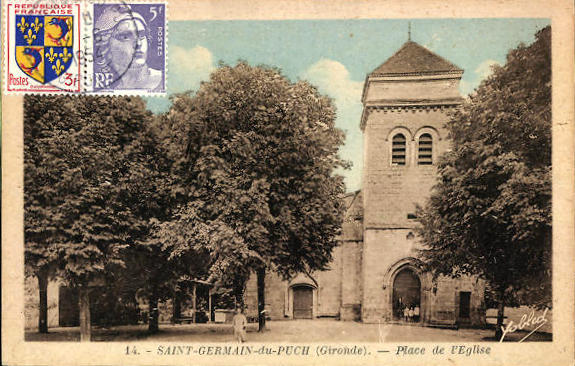 Carte postale ancienne Saint-Germain-du-Puch - Place de l'église