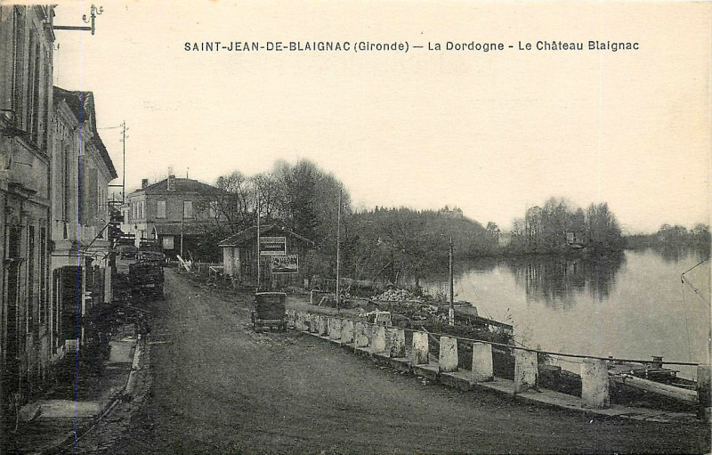 Carte postale ancienne Saint-Jean-de-Blaignac - bourg 1