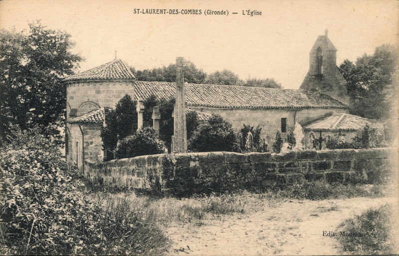 Carte postale ancienne Saint-Laurent-des-Combes - église 2