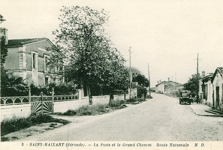 Carte postale ancienne Saint-Maixant - bourg 1