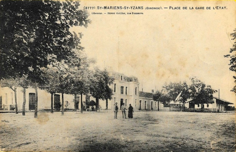Carte postale ancienne Saint-Mariens - place de la gare 1