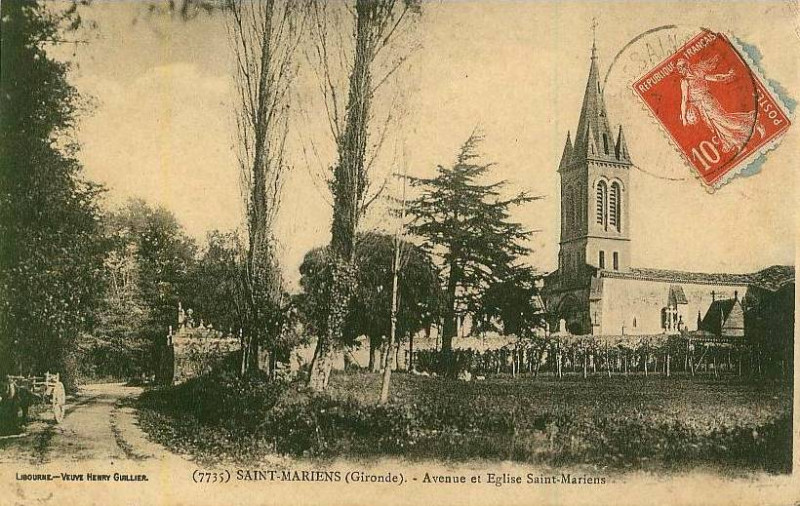 Carte postale ancienne Saint-Mariens - église 2