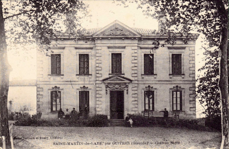 Carte postale ancienne Saint-Martin-de-Laye - château Serré 1