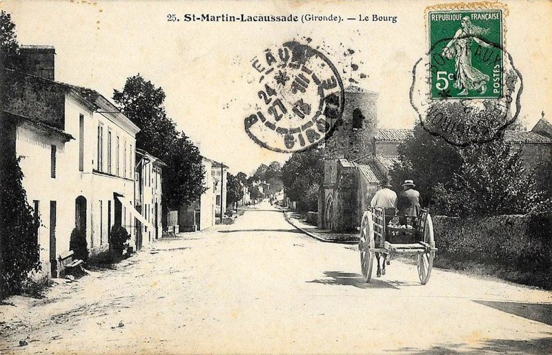 Carte postale ancienne Saint-Martin-Lacaussade - bourg 1