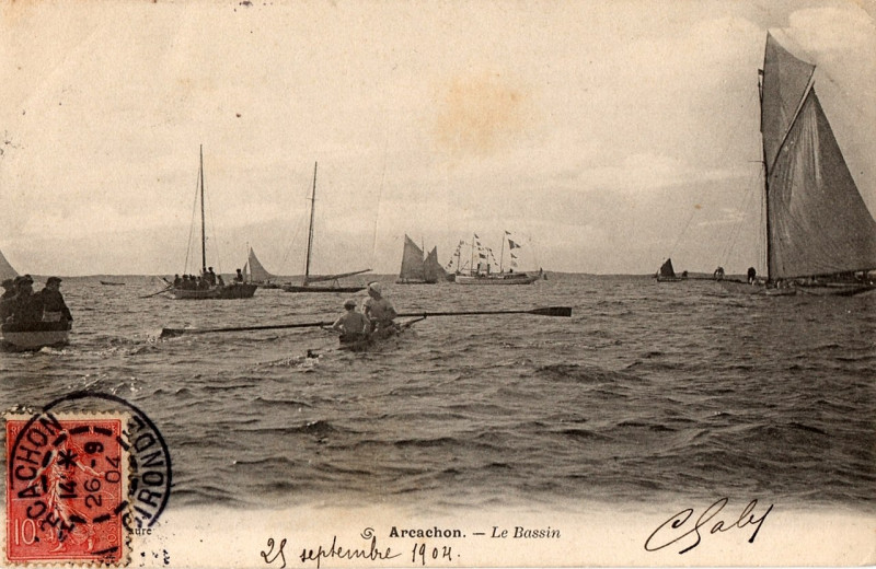 Carte postale ancienne Arcachon - Bassin plaisance 7