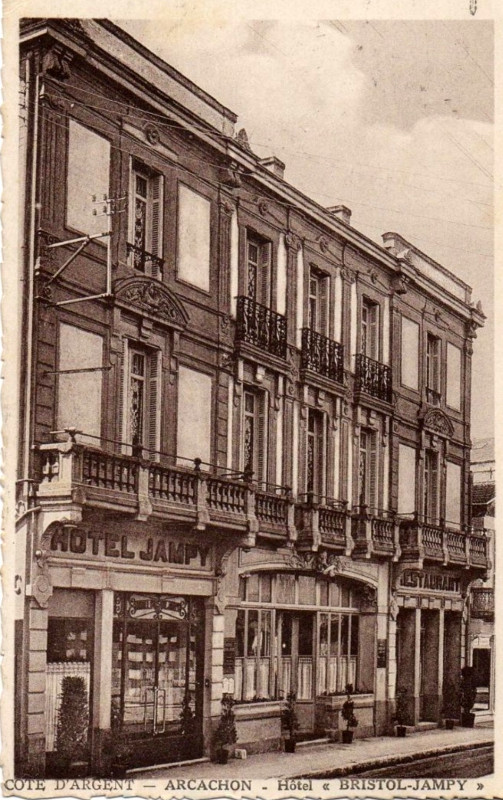 Carte postale ancienne Arcachon - Hôtel Bristol-Jampy 1