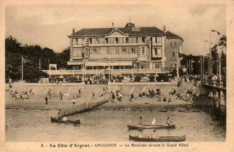 Carte postale ancienne Arcachon - Hôtel de Moulleau 2