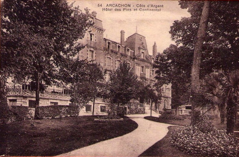 Carte postale ancienne Arcachon - Hôtel des pins 2