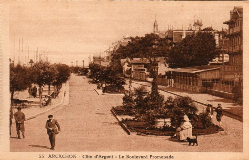 Carte postale ancienne Arcachon - la promenade 2