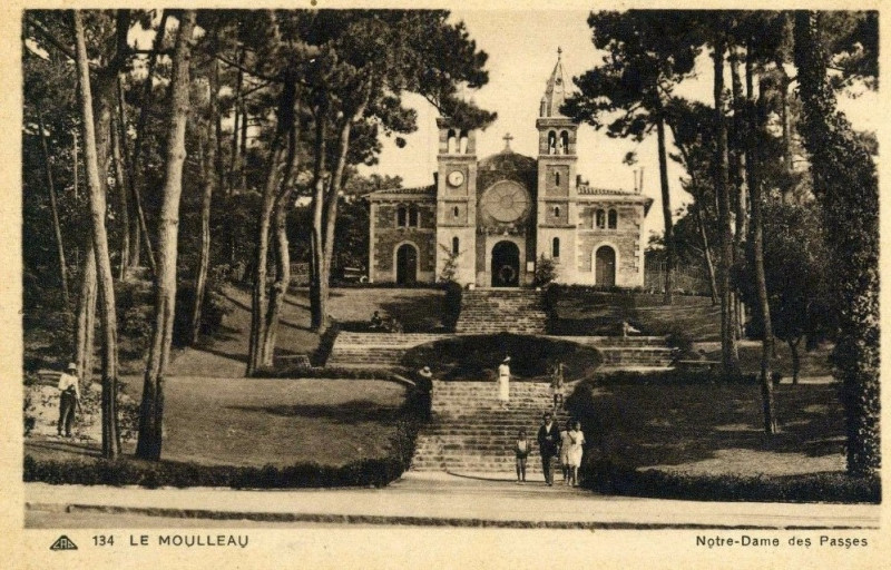 Carte postale ancienne Arcachon - église Notre-Dame des passes 7