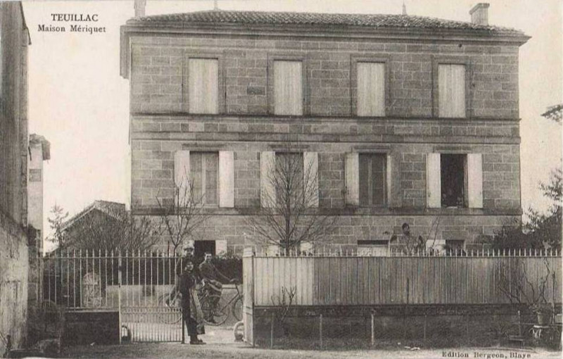 Carte postale ancienne Teuillac - bourg 2