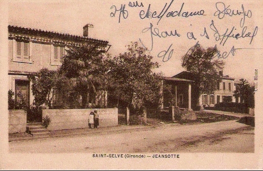 Carte postale ancienne Saint-Selve - bourg 1