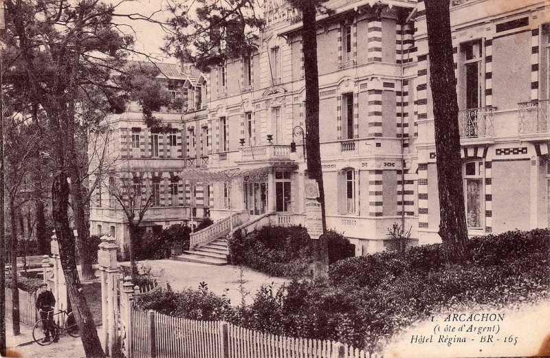 Carte postale ancienne Arcachon - Hôtel Regina 6