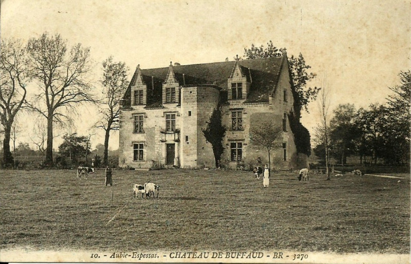 Carte postale ancienne Aubie-et-Espessas - château Bouffaud 2