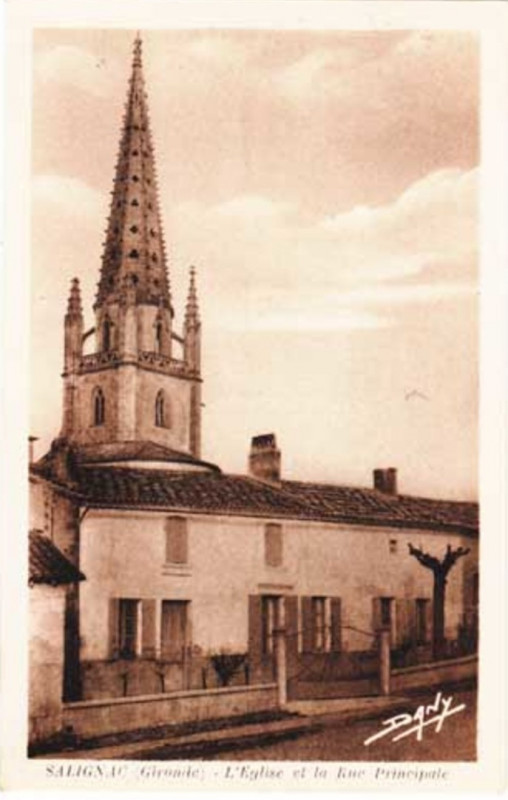 Carte postale ancienne Salignac - église 2