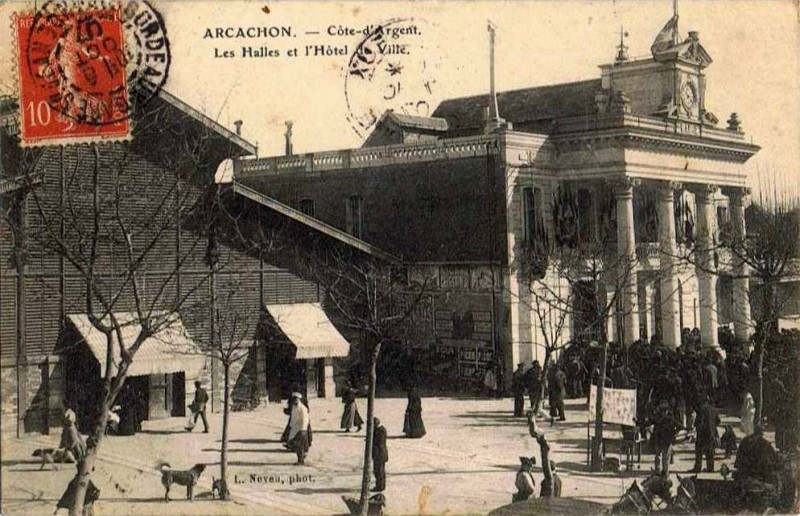 Carte postale ancienne Arcachon - Halles 2