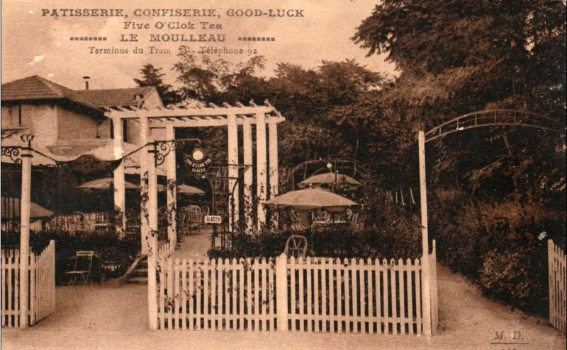 Carte postale ancienne Arcachon - Salon de Thé