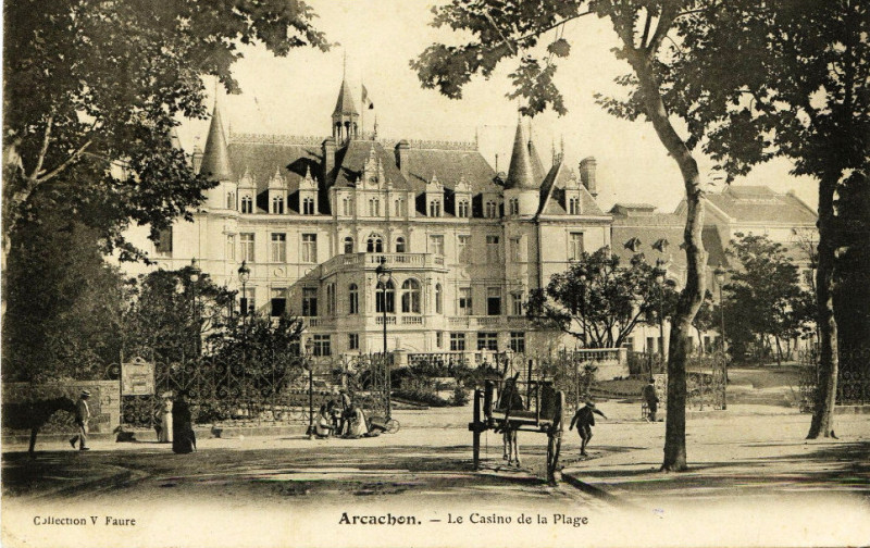Carte postale ancienne Arcachon - Casino de la plage 14