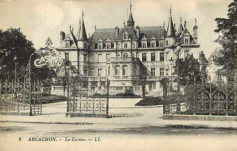 Carte postale ancienne Arcachon - Casino de la plage 6