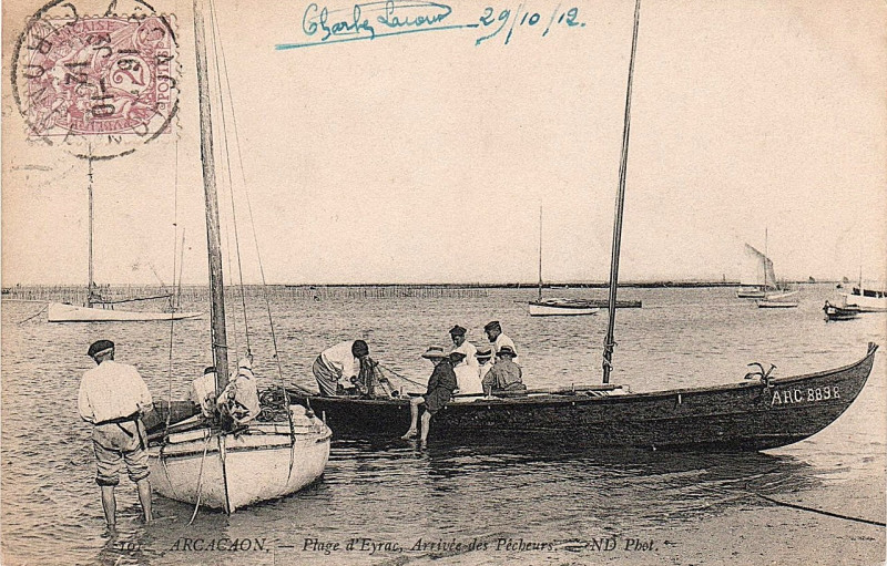 Carte postale ancienne Arcachon - pêcheurs 14