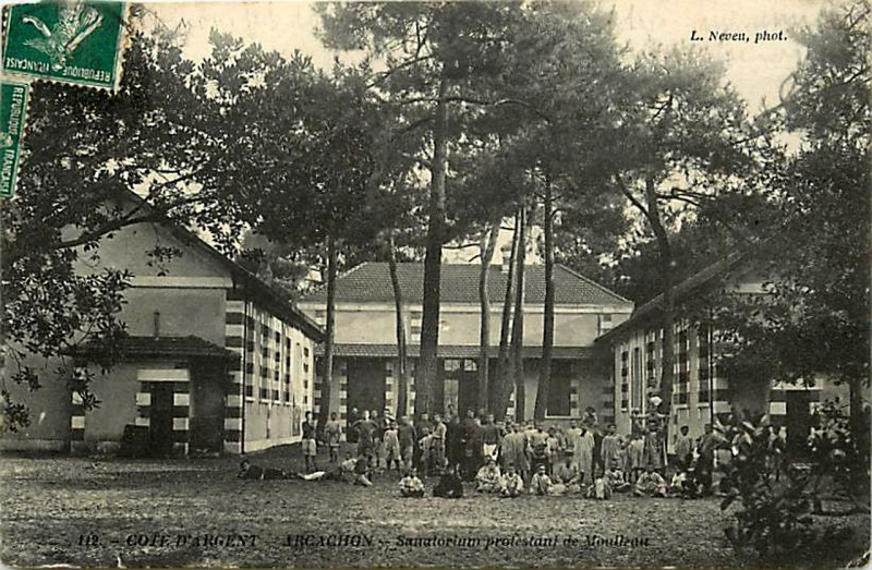 Carte postale ancienne Arcachon - Sanatorium protestant 2