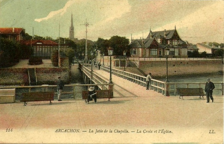 Carte postale ancienne Arcachon - la Jetée de la chapelle 1a