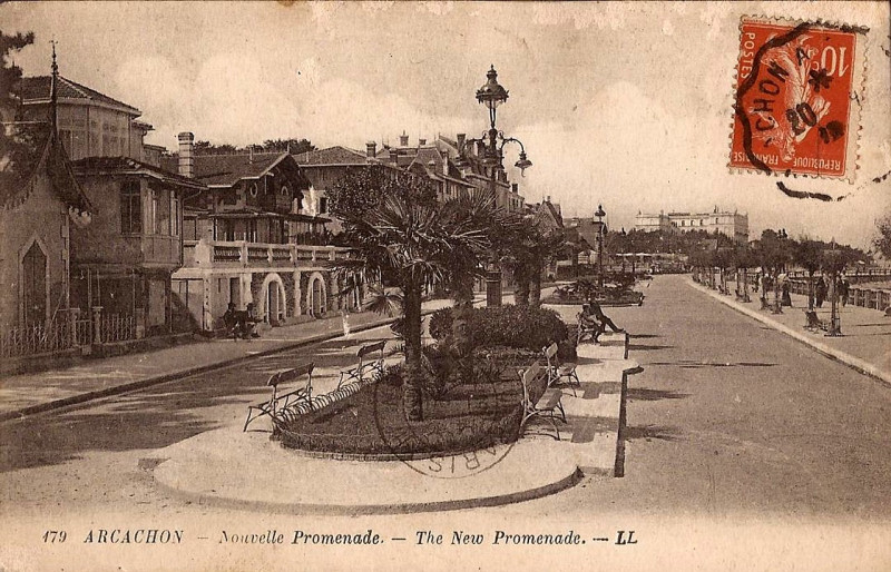 Carte postale ancienne Arcachon - la promenade 7