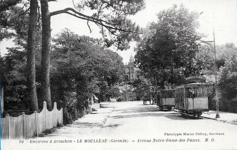 Carte postale ancienne Arcachon - avenue Notre-Dame des passes 2