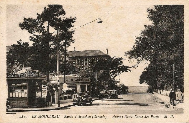 Carte postale ancienne Arcachon - avenue Notre-Dame des passes 3