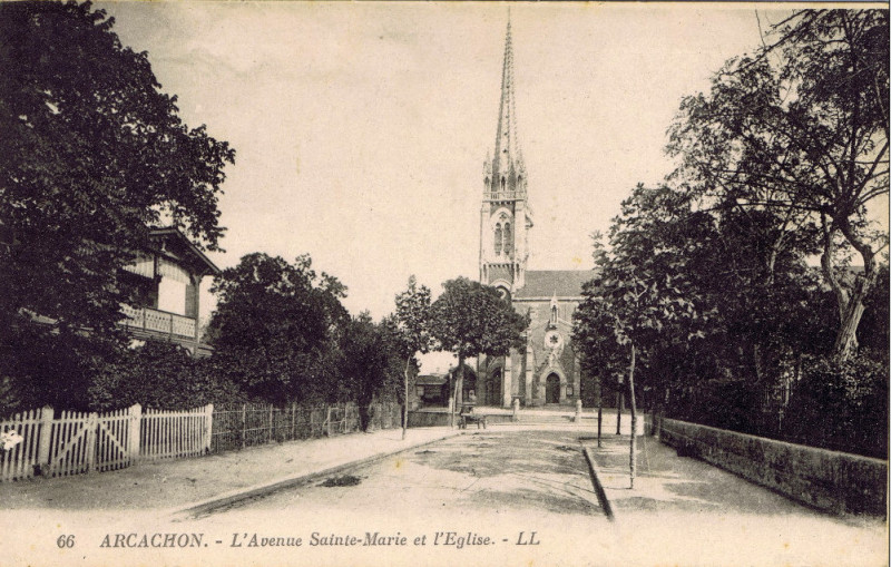 Carte postale ancienne Arcachon - avenue Sainte-Marie 1