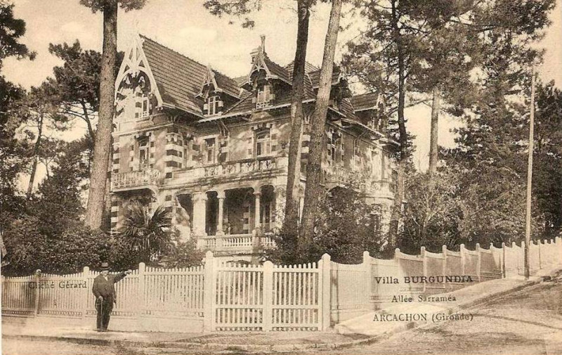 Carte postale ancienne Arcachon - villa Burgundia