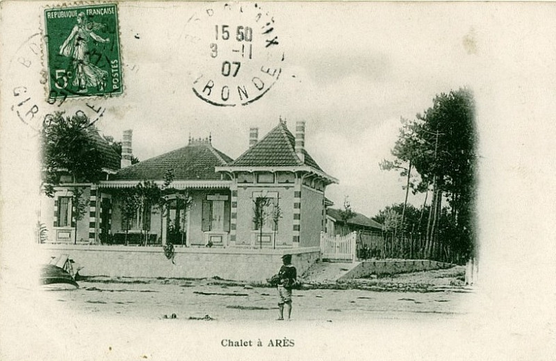 Carte postale ancienne Arès - villa 2